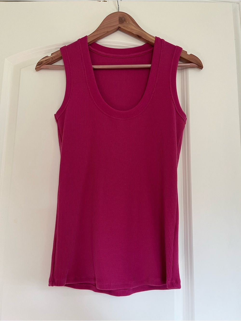 Woolx Sloane Ribbed Scoop Neck Tank Top - blushing violet